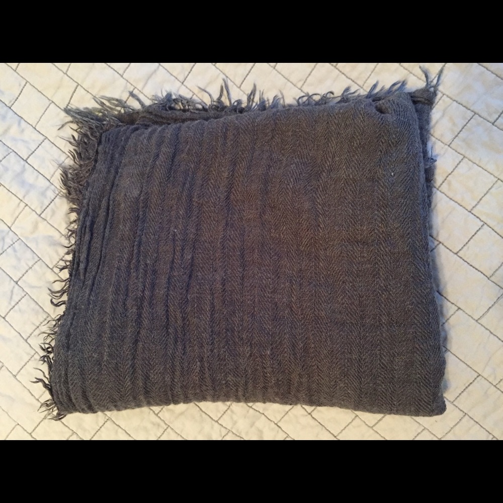 Grey Blanket Scarf